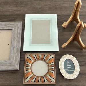 Elegant Multi-Color Picture Frame Set